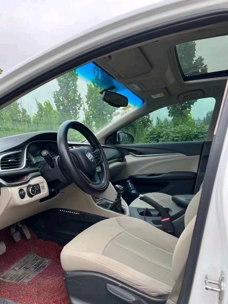 北京15年别克英朗6