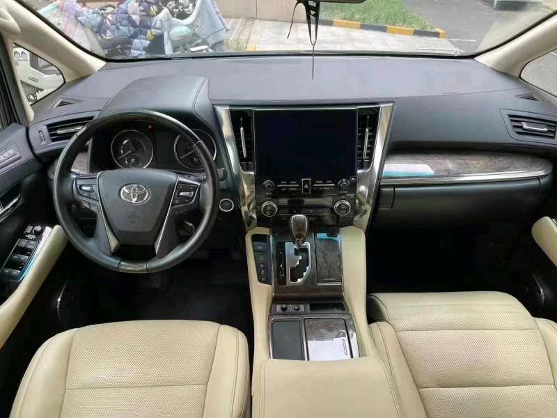 徐州20年丰田威尔法6