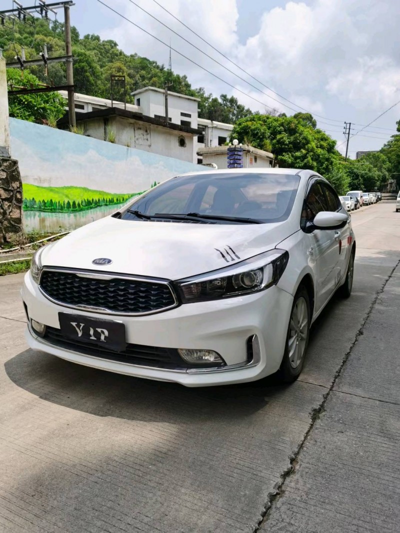 东莞17年起亚K33