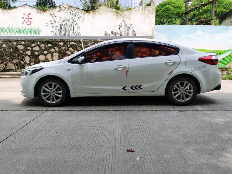 东莞17年起亚K35