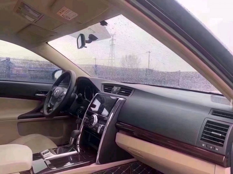 北京12年丰田锐志5