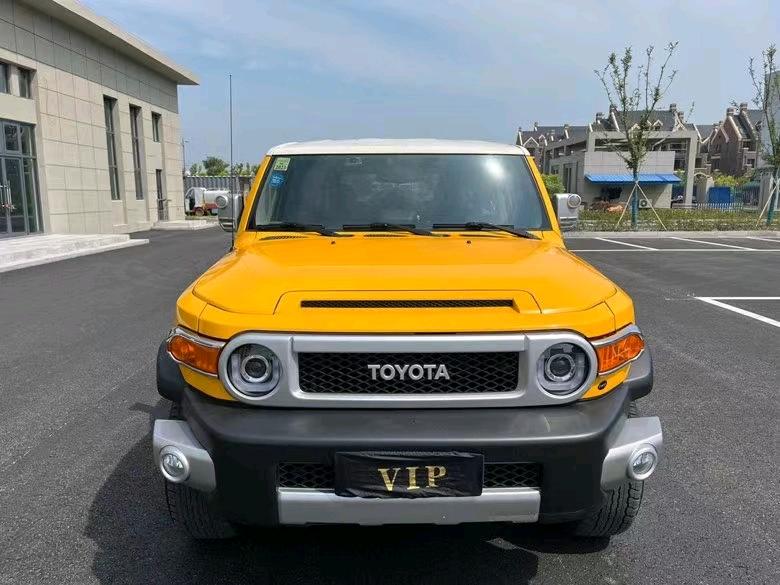 盐城19年丰田FJ9