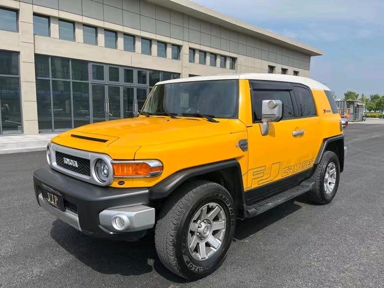 盐城19年丰田FJ7