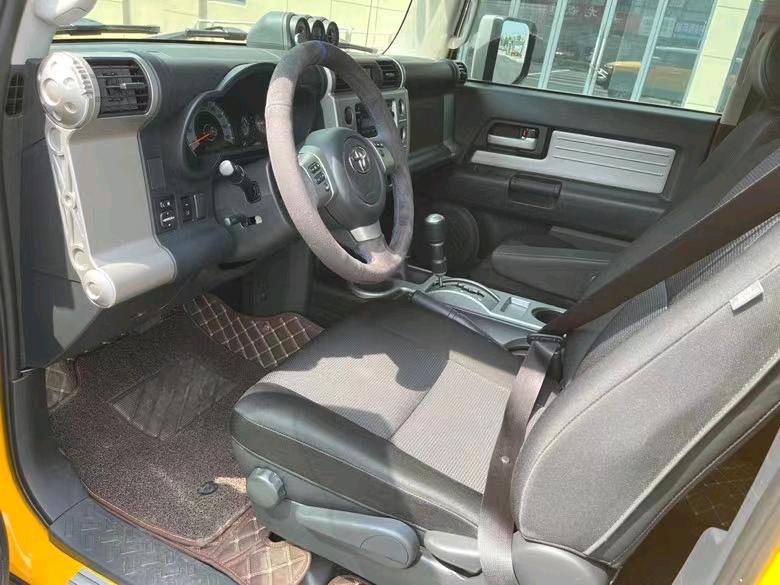 盐城19年丰田FJ4