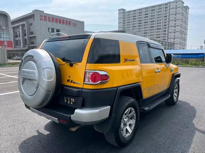 盐城19年丰田FJ2