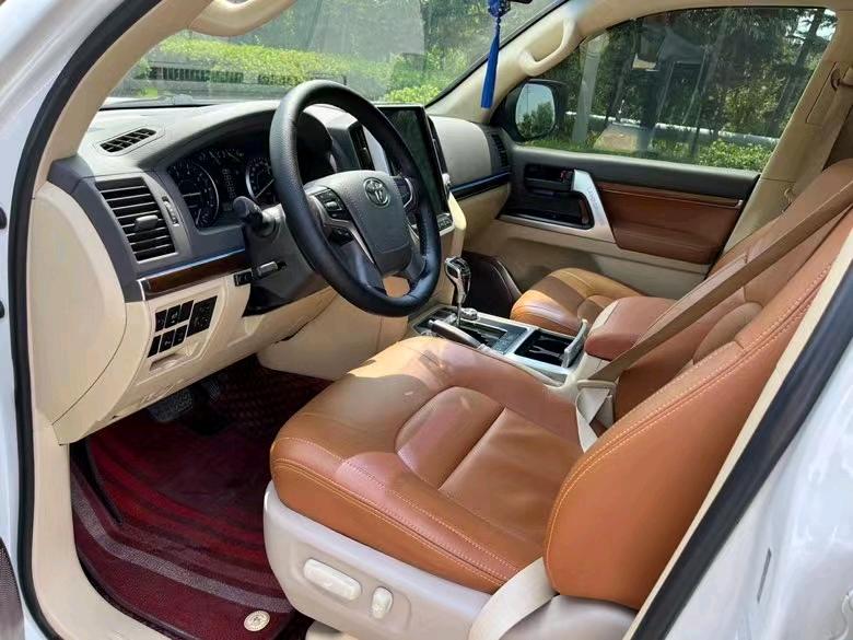 盐城17年丰田兰德酷路泽6