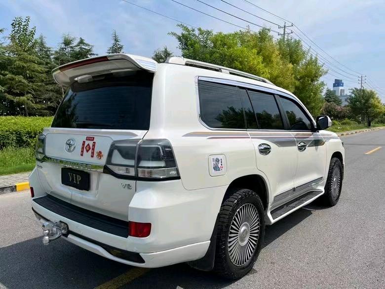 盐城17年丰田兰德酷路泽2