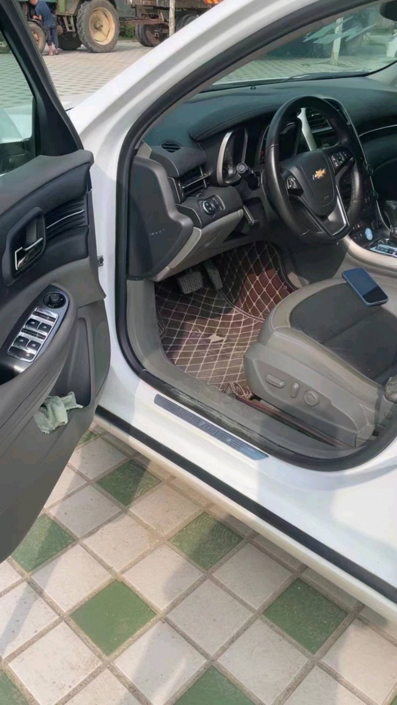 北京15年雪佛兰迈锐宝8