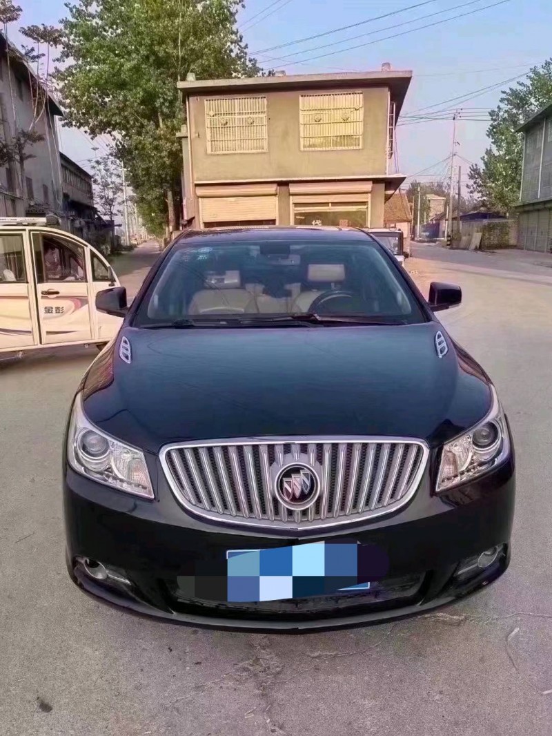 北京15年别克君越1