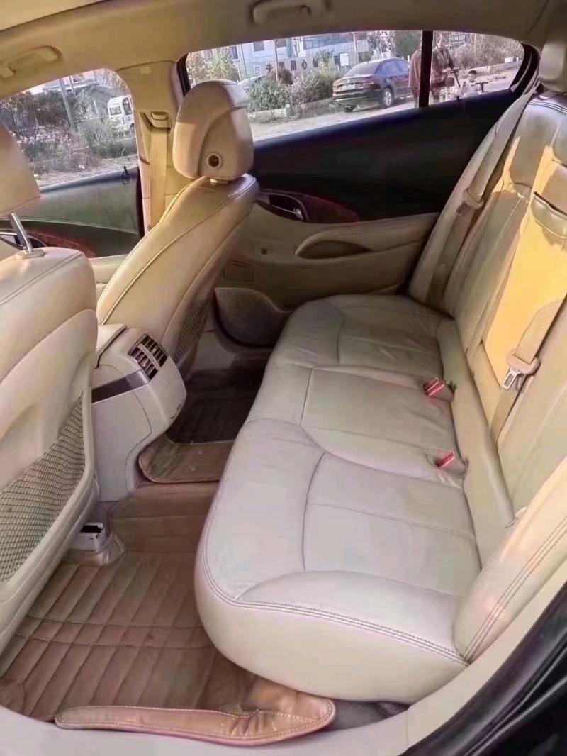 北京15年别克君越5