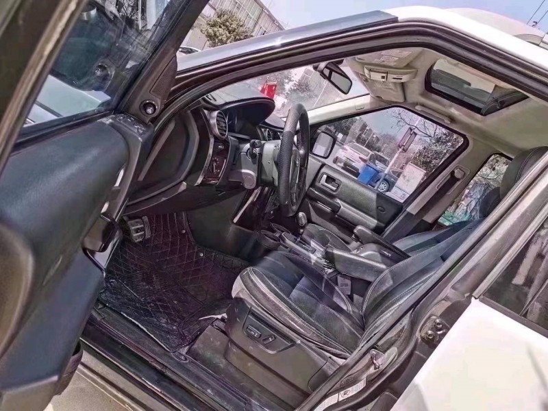 北京13年路虎发现5