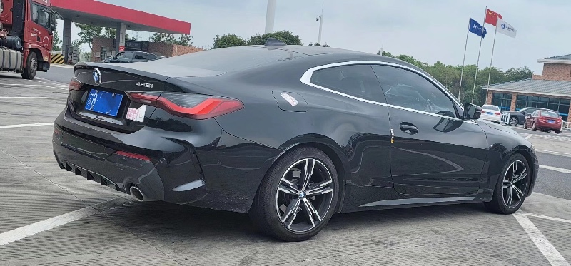 北京21年宝马4系4