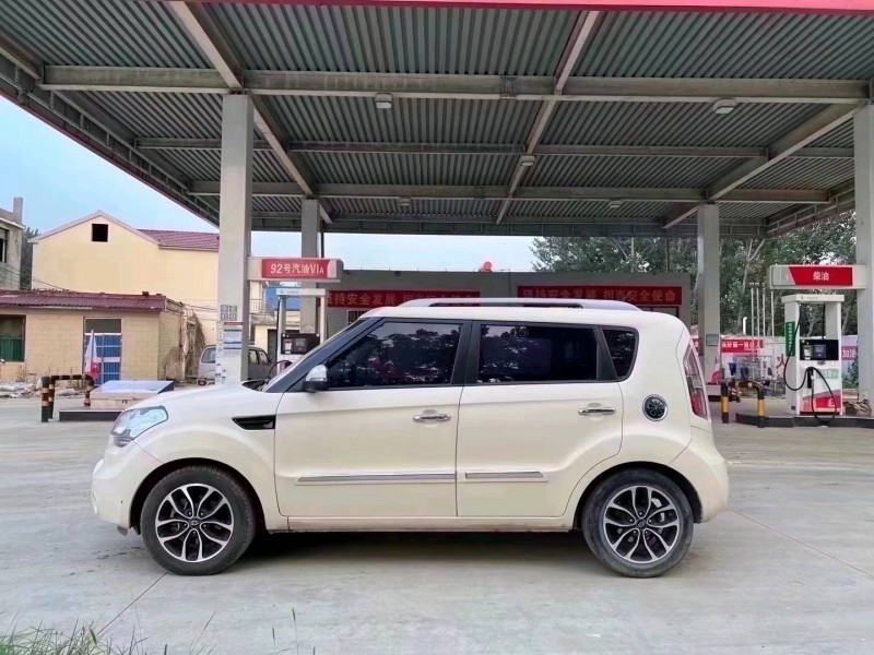 北京13年起亚秀尔6