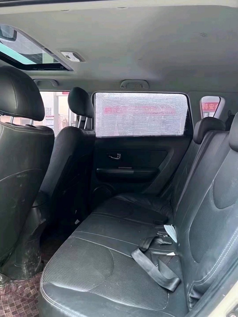 北京13年起亚秀尔7