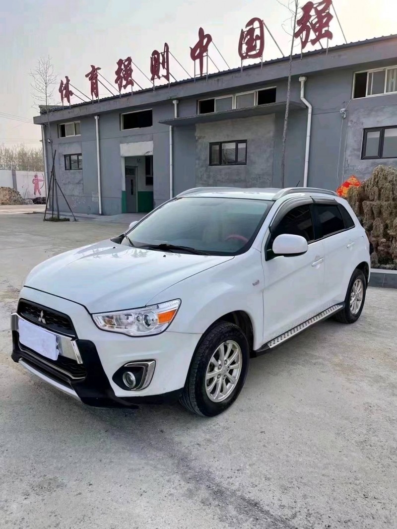 北京15年三菱劲炫3