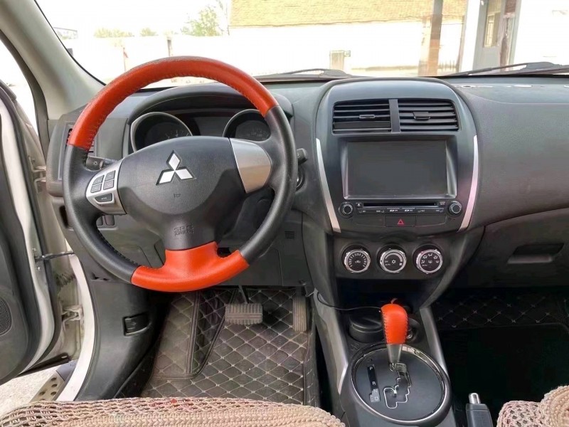 北京15年三菱劲炫7