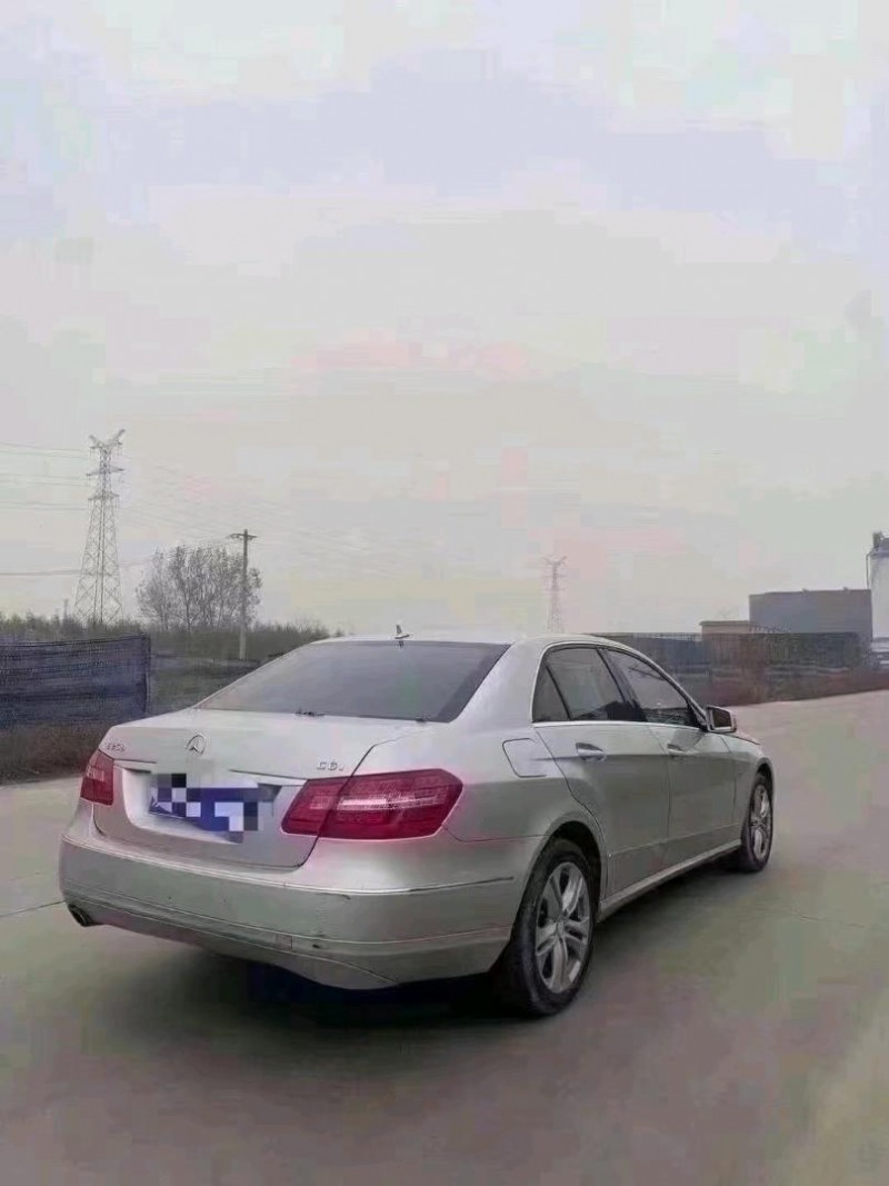 北京10年奔驰E1