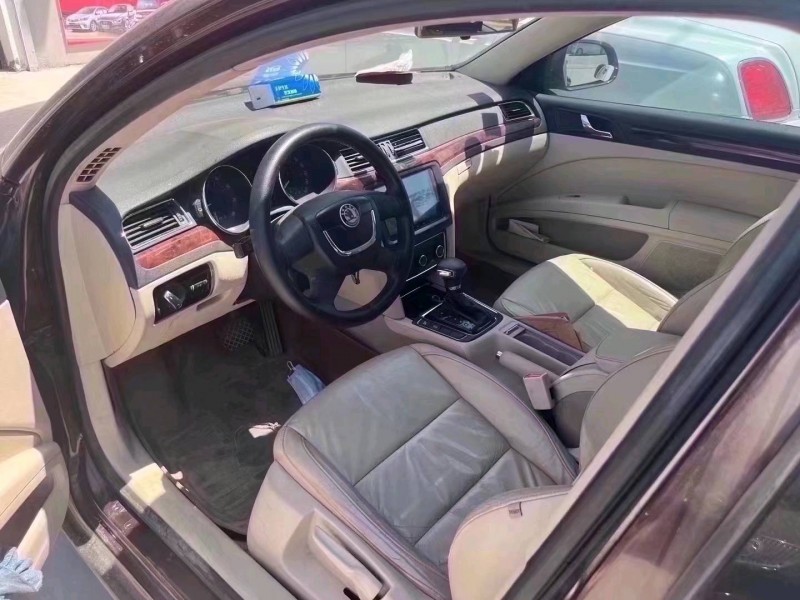 北京10年斯柯达昊锐3