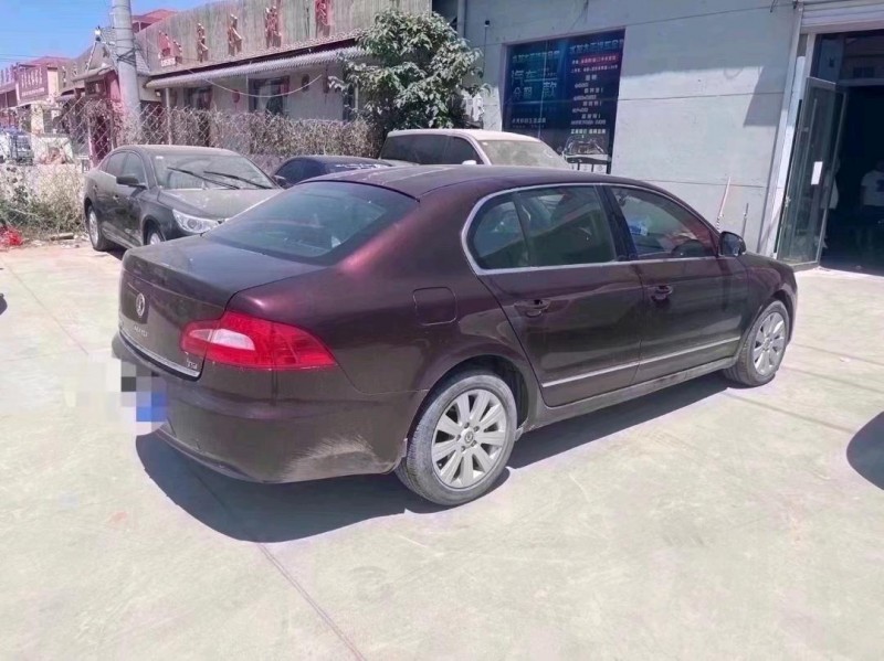 北京10年斯柯达昊锐6