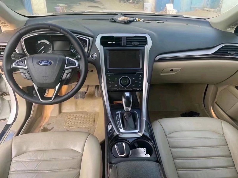 济宁16年福特蒙迪欧4