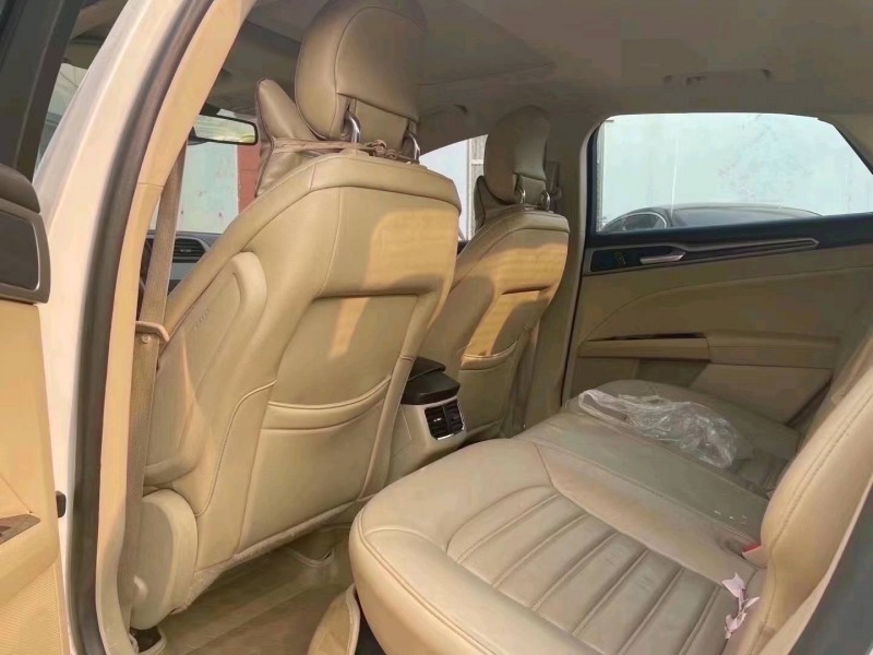 济宁16年福特蒙迪欧6