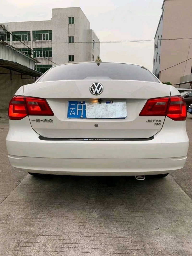 中山18年大众捷达4