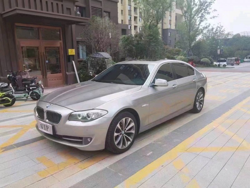 东营13年宝马5系6