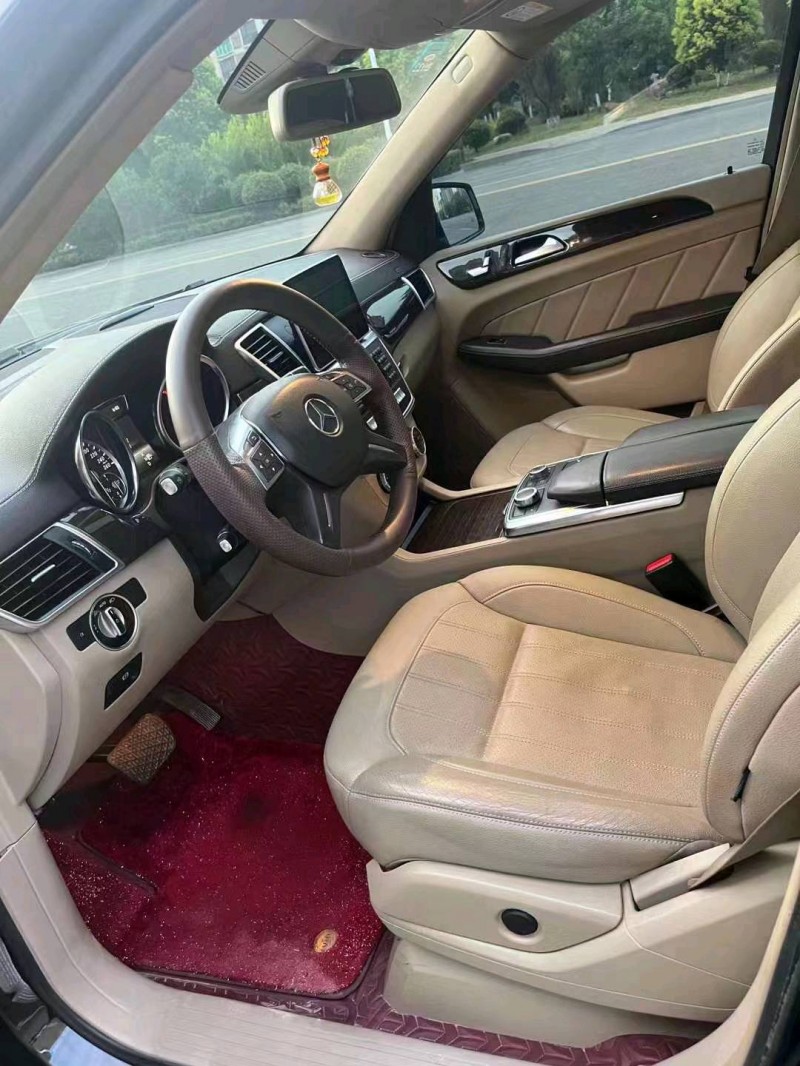 淮北16年奔驰GL8