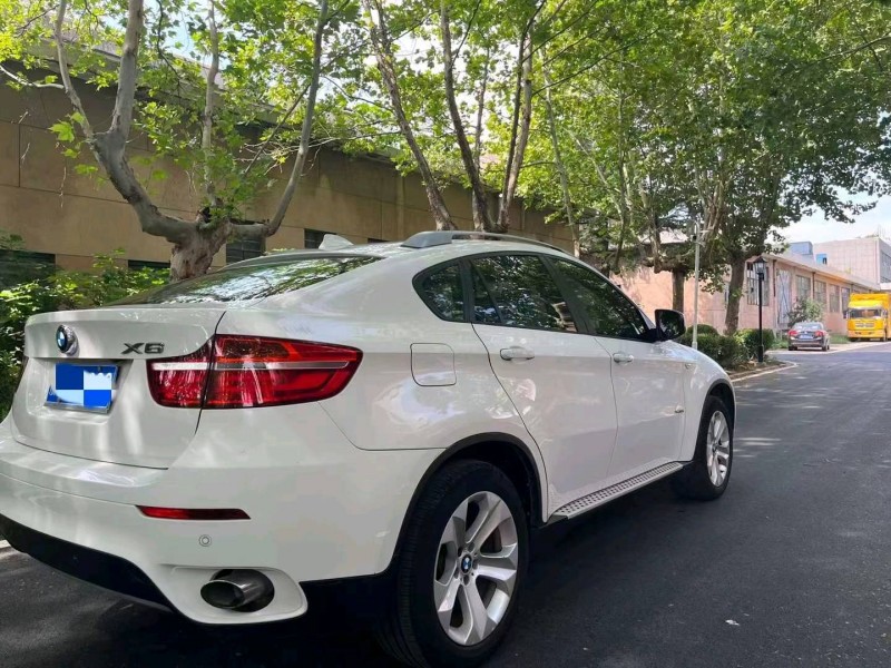东营13年宝马X64