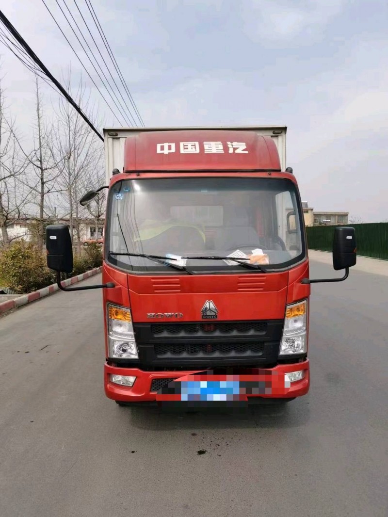 臨沂21年卡車系列重汽豪沃1