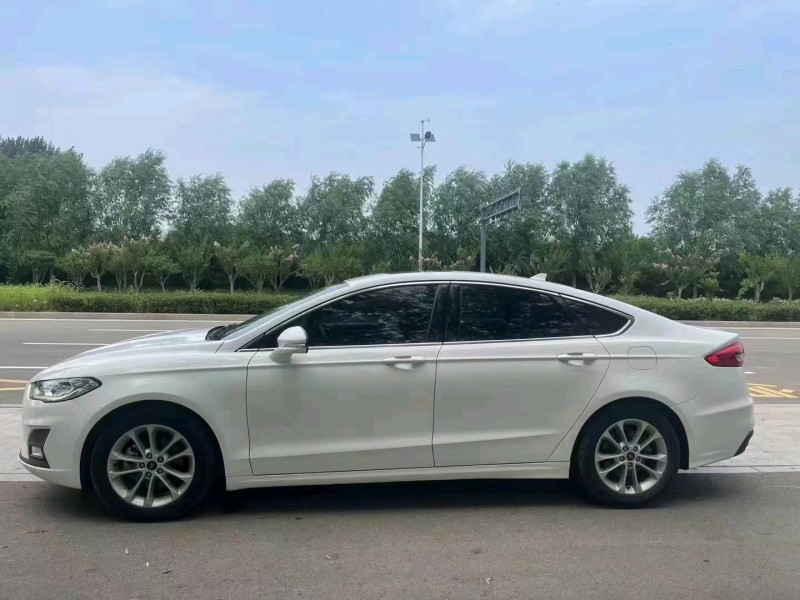 枣庄19年福特蒙迪欧7