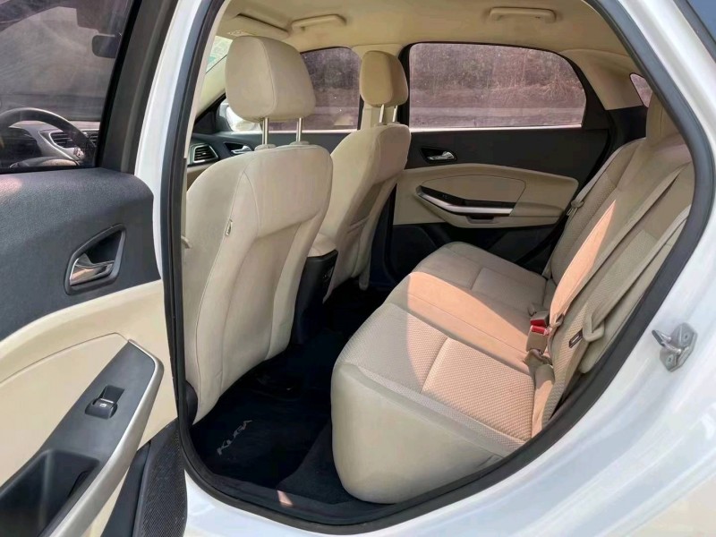 北京16年福特福睿斯6