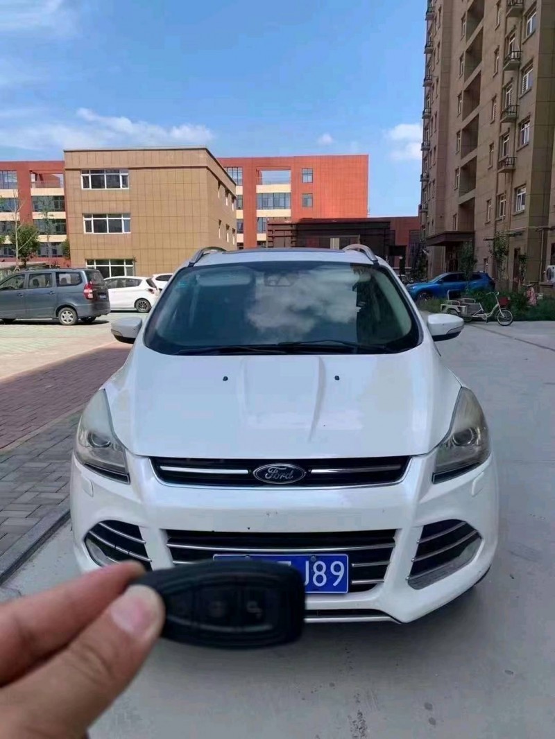 北京14年福特翼虎9