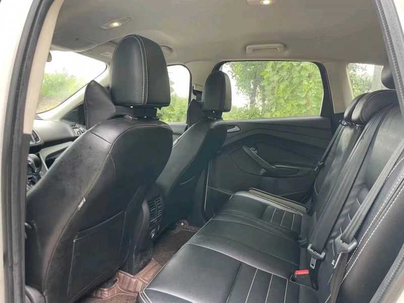 青岛15年福特翼虎4