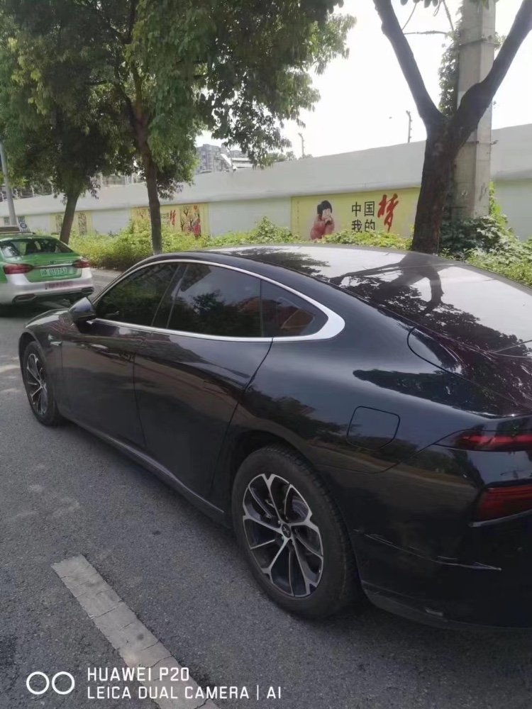 保定22年小鵬汽車p77