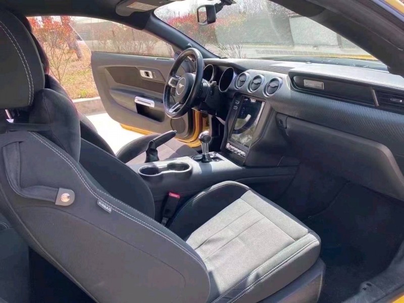 青岛18年福特野马5