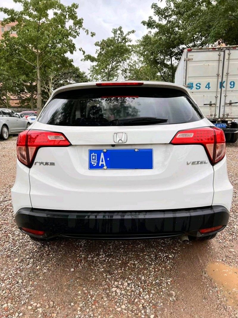 广州19年本田缤智5