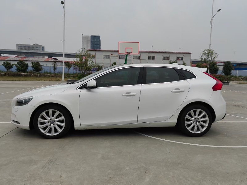 武漢14年沃爾沃V406