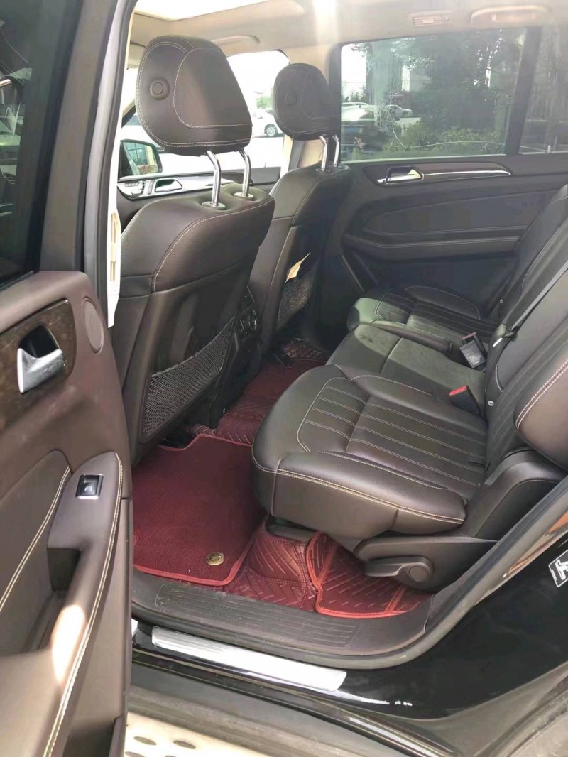 东营19年奔驰GLS4