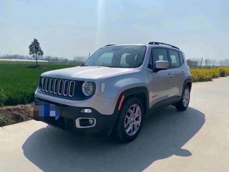 青島17年Jeep自由俠2