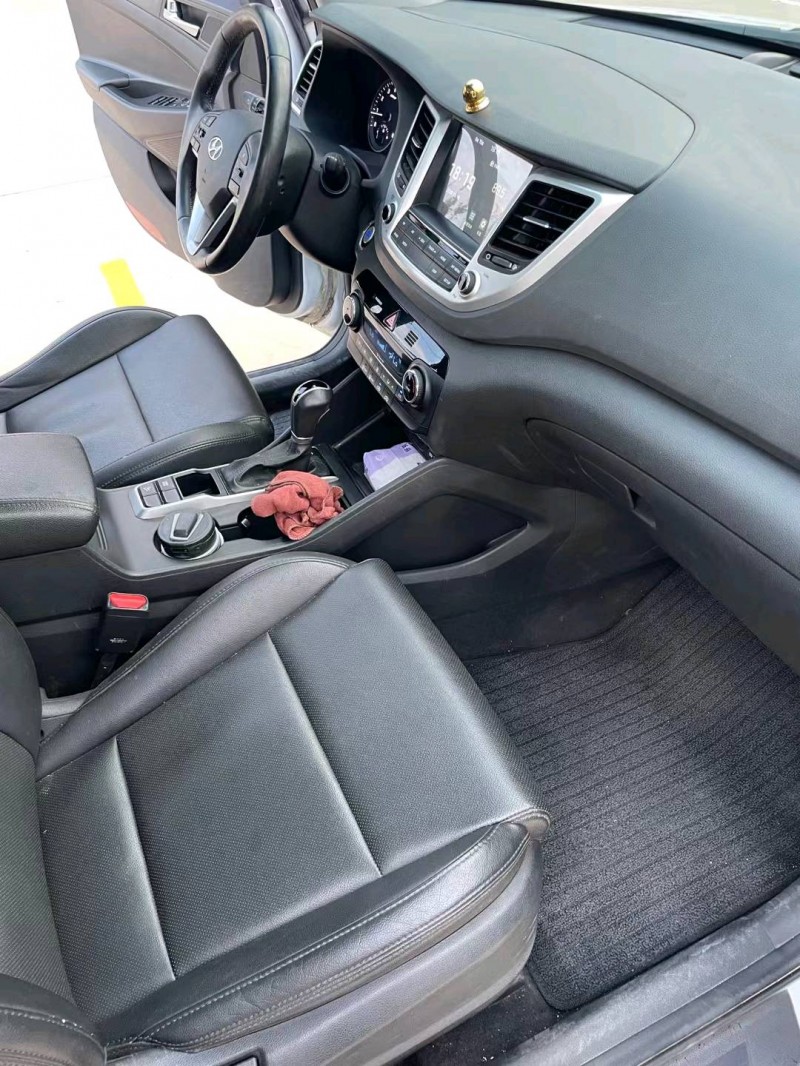 徐州16年现代途胜6