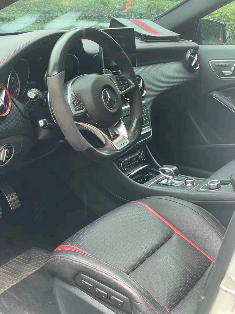 东营16年奔驰AMG8