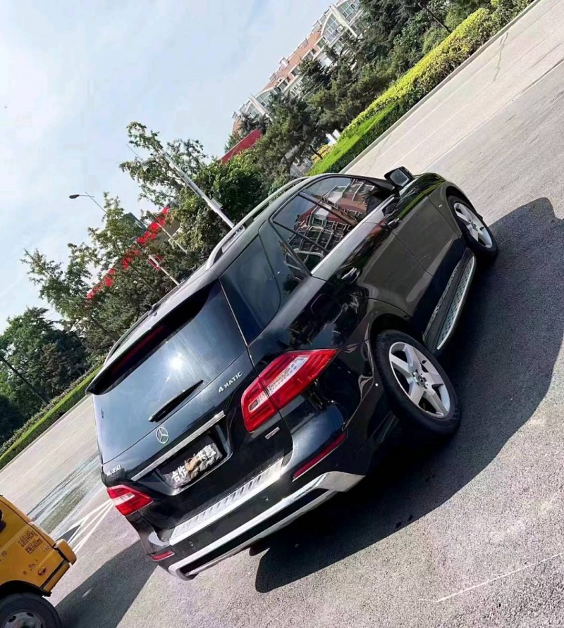 东营12年奔驰ML7