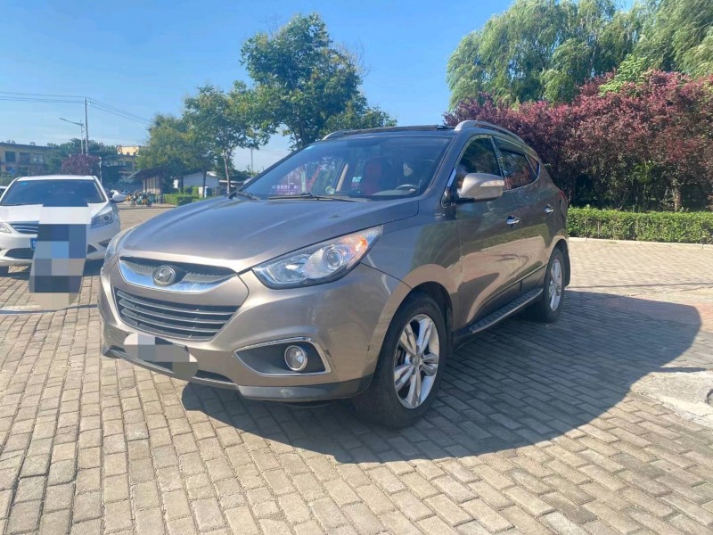 济宁11年现代ix352