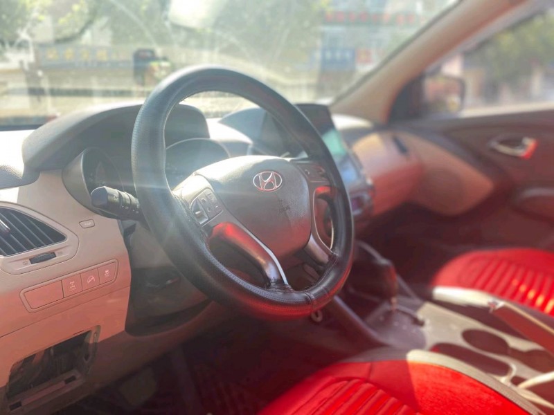 济宁11年现代ix354