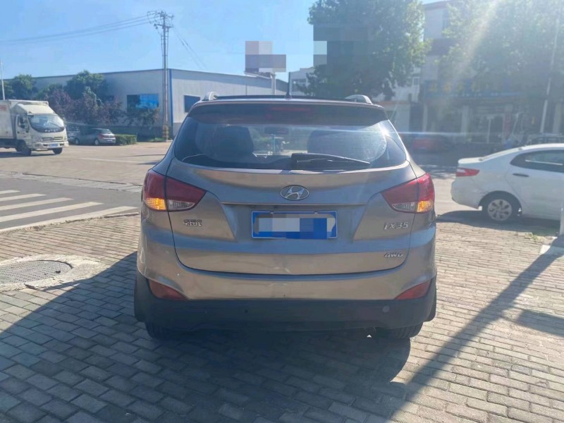 济宁11年现代ix359