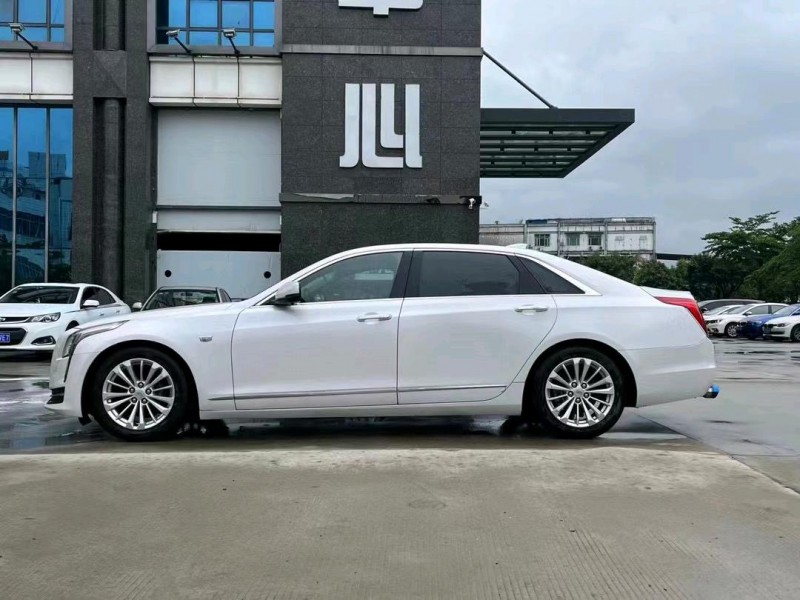 东莞17年凯迪拉克CT66