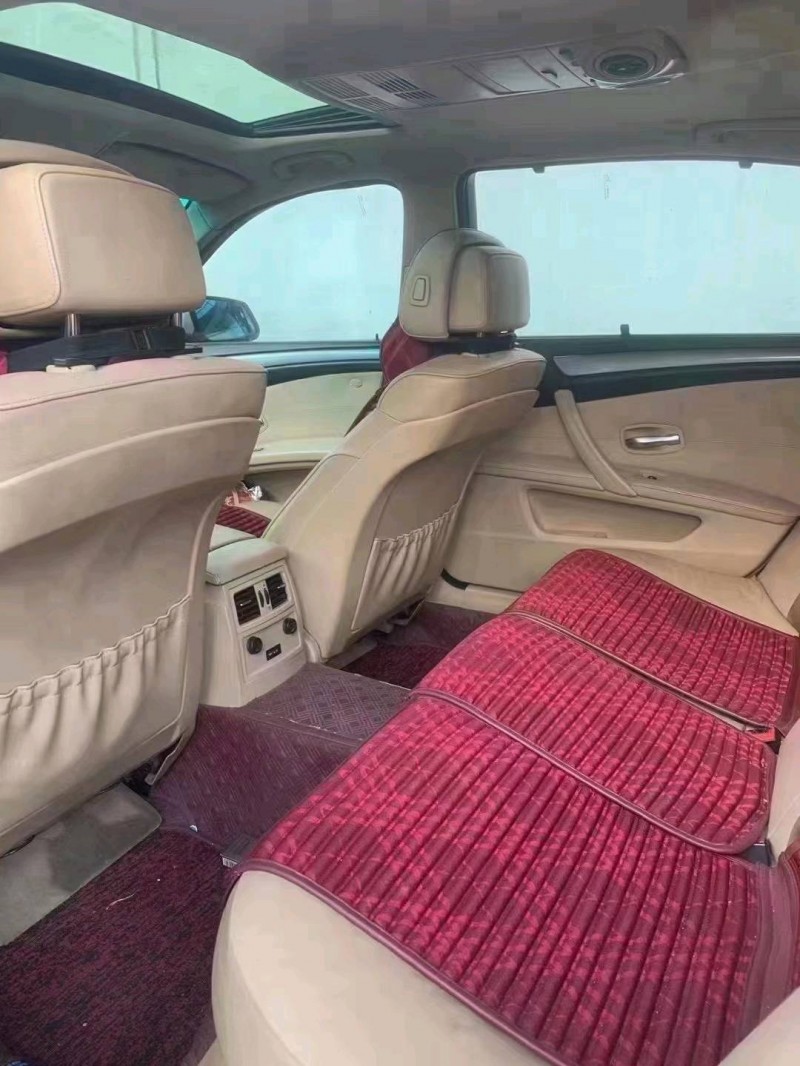 保定09年宝马5系5