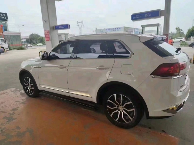 保定17年众泰大迈X76