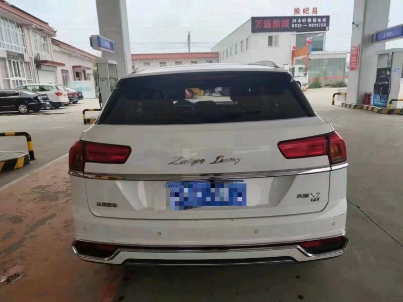 保定17年众泰大迈X77